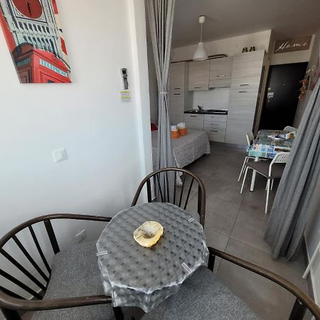 Rosato 2 Sea View Apartment Lignano Sabbiadoro Exteriör bild