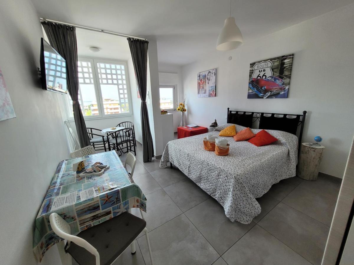 Rosato 2 Sea View Apartment Lignano Sabbiadoro Exteriör bild