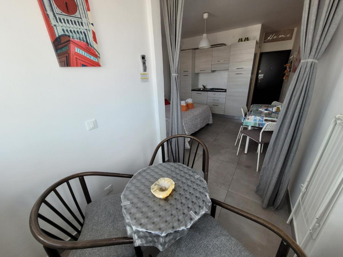Rosato 2 Sea View Apartment Lignano Sabbiadoro Exteriör bild